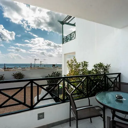Vivienda Vacacional Lizzy Puerto del Carmen  Exterior photo